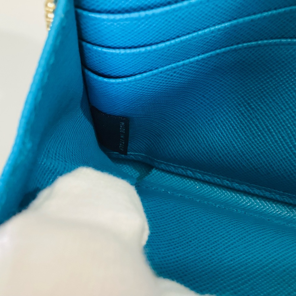 Prada Saffiano Continental Wallet in Turquoise with Gold Hardware - Picture 8 of 16